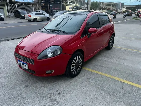 FIAT PUNTO 1.8 SPORTING 8V FLEX 4P MANUAL