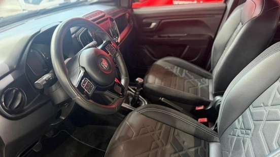 FIAT-STRADA-2021