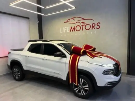 FIAT TORO 1.3 TURBO 270 FLEX FREEDOM AT6 FIAT TORO 1.3 TURBO 270 FLEX FREEDOM AT6