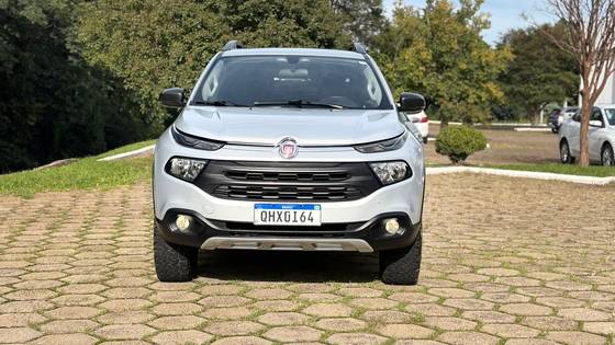 FIAT TORO 2.0 16V TURBO DIESEL FREEDOM MANUAL