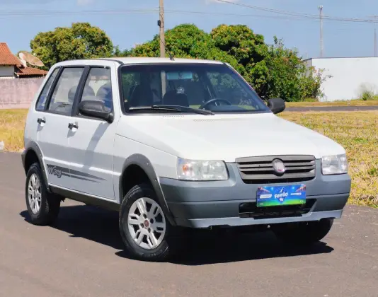 FIAT UNO 1.0 MPI MILLE WAY ECONOMY 8V FLEX 4P MANUAL FIAT UNO 1.0 MPI MILLE WAY ECONOMY 8V FLEX 4P MANUAL