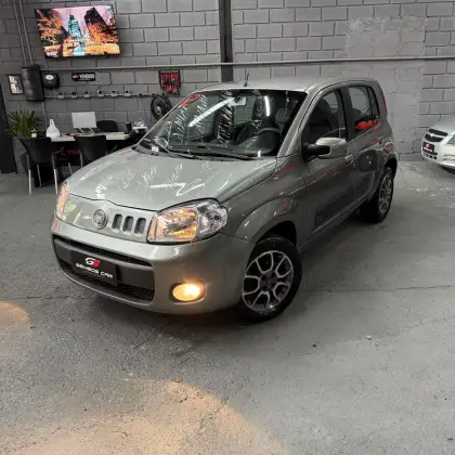 FIAT UNO 1.0 VIVACE 8V FLEX 2P MANUAL FIAT UNO 1.0 VIVACE 8V FLEX 2P MANUAL