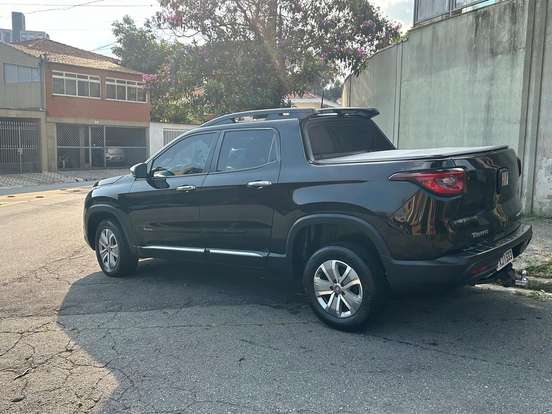 FIAT-TORO-1.8 16V EVO FLEX FREEDOM AT6 FIAT-TORO-2016