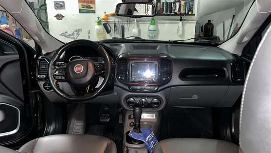 FIAT-TORO-2016