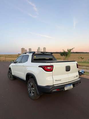 FIAT-TORO-2021