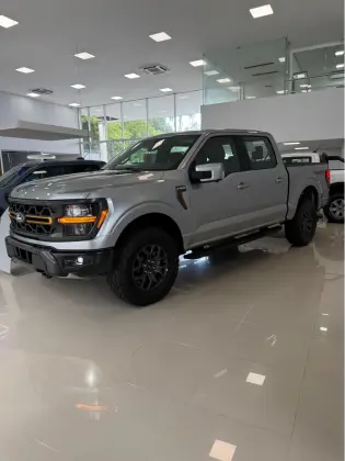 FORD F-150 5.0 V8 GASOLINA CD TREMOR FX4 AUTOMÁTICO