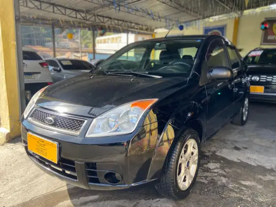 FORD FIESTA 1.6 MPI CLASS SEDAN 8V FLEX 4P MANUAL FORD FIESTA 1.6 MPI CLASS SEDAN 8V FLEX 4P MANUAL