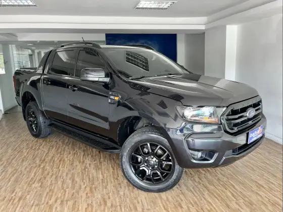FORD RANGER 2.2 BLACK 4X2 CD 16V DIESEL 4P AUTOMÁTICO