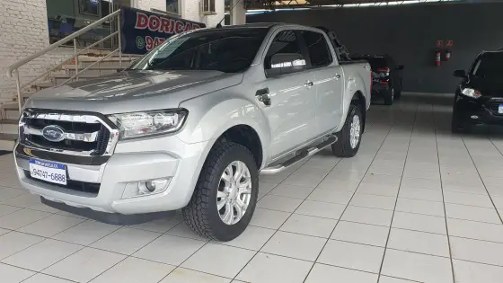 FORD RANGER 2.5 XLT 4X2 CD 16V FLEX 4P MANUAL FORD RANGER 2.5 XLT 4X2 CD 16V FLEX 4P MANUAL