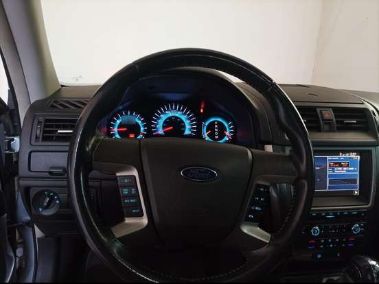 FORD-FUSION-3.0 SEL FWD V6 24V GASOLINA 4P AUTOMÁTICO FORD-FUSION-2011