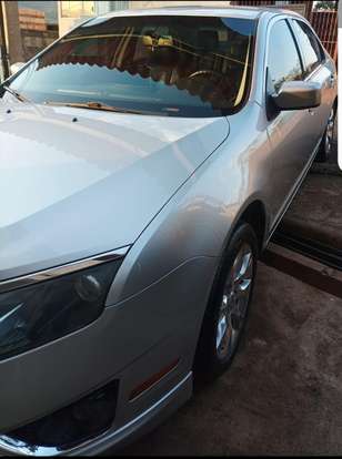 FORD-FUSION-2011