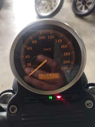 HARLEY-DAVIDSON-SPORTSTER XL 883N IRON-2012