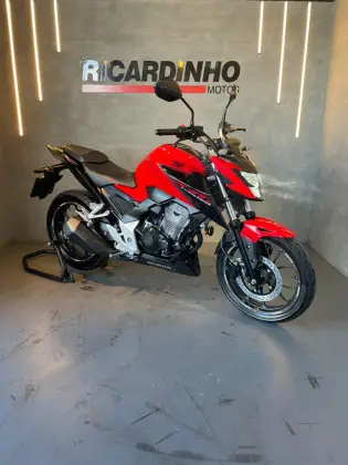 HONDA CB 300F TWISTER ABS HONDA CB 300F TWISTER ABS