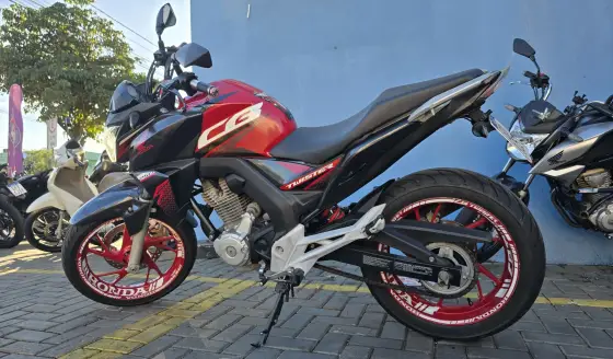 HONDA CB TWISTER 