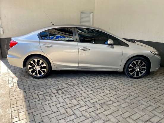 HONDA-CIVIC-2.0 LXR 16V FLEX 4P AUTOMÁTICO HONDA-CIVIC-2015