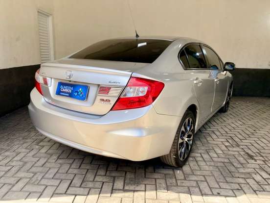 HONDA-CIVIC-2.0 LXR 16V FLEX 4P AUTOMÁTICO HONDA-CIVIC-2015