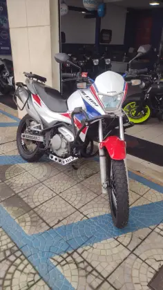 HONDA NX 400i FALCON 