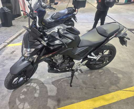 HONDA-CB 300F TWISTER CBS-2024