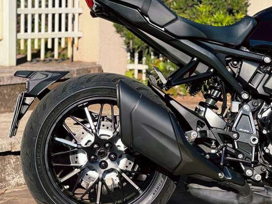 HONDA-CB 1000R BLACK EDITION ABS HONDA-CB 1000R BLACK EDITION ABS-2022