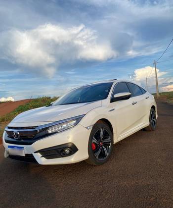 HONDA CIVIC 1.5 16V TURBO GASOLINA TOURING 4P CVT