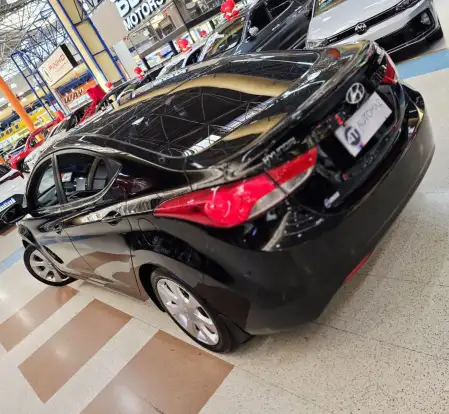HYUNDAI-ELANTRA-2012