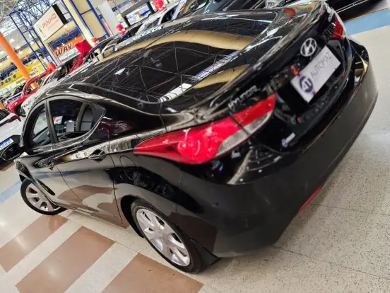HYUNDAI-ELANTRA-1.8 GLS 16V GASOLINA 4P AUTOMÁTICO HYUNDAI-ELANTRA-2012