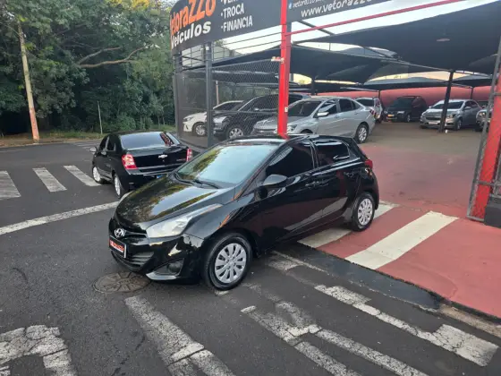 HYUNDAI HB20 1.0 COMFORT PLUS 12V FLEX 4P MANUAL HYUNDAI HB20 1.0 COMFORT PLUS 12V FLEX 4P MANUAL