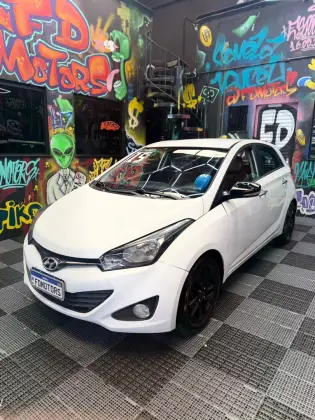 HYUNDAI HB20 1.6 PREMIUM 16V FLEX 4P AUTOMÁTICO