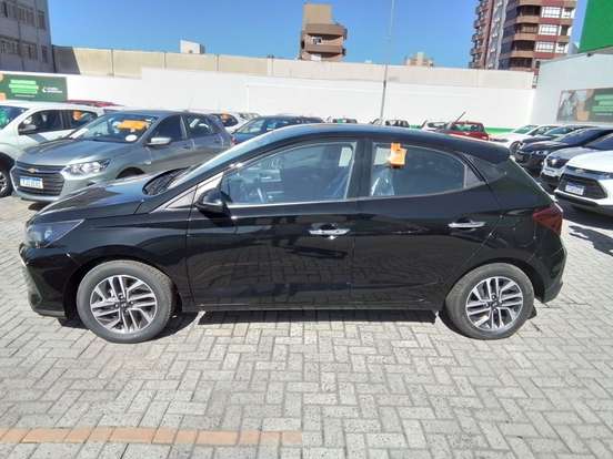 HYUNDAI-HB20-2024