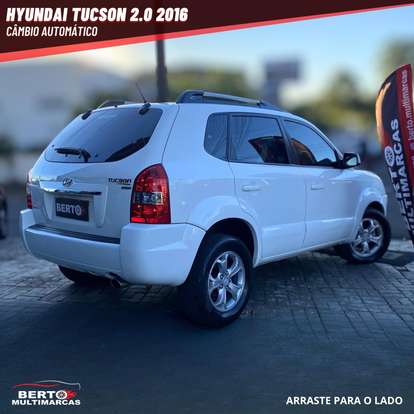 HYUNDAI-TUCSON-2015