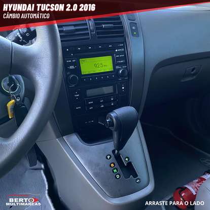HYUNDAI-TUCSON-2015