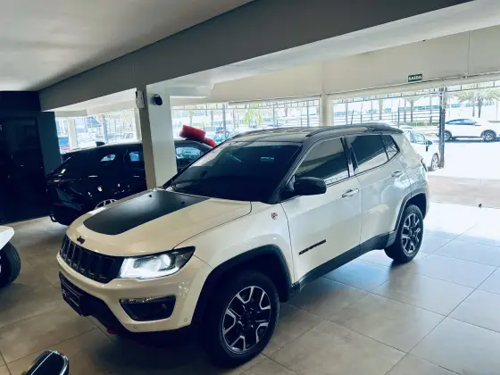 JEEP COMPASS 2.0 16V DIESEL TRAILHAWK 4X4 AUTOMÁTICO