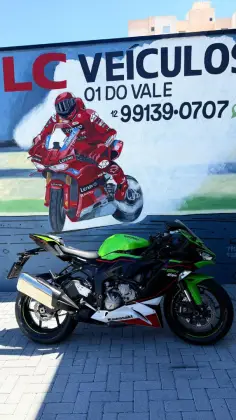 KAWASAKI NINJA ZX-6R 