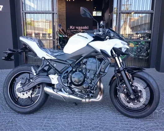 KAWASAKI Z650 ABS KAWASAKI Z650 ABS