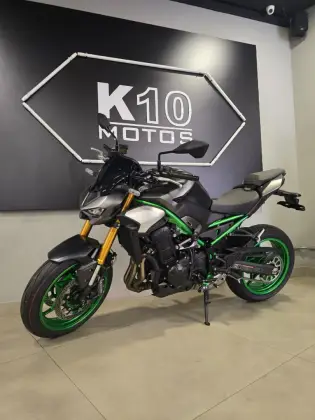 KAWASAKI Z900 R EDITION 