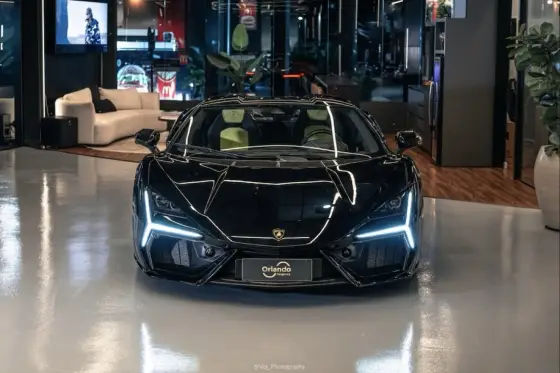 LAMBORGHINI REVUELTO 6.5 V12 PHEV AMT
