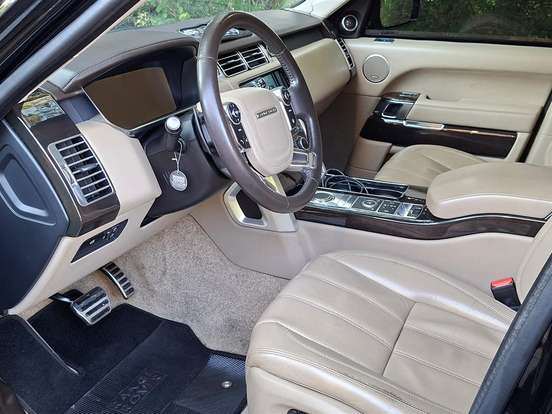 LAND ROVER-RANGE ROVER VOGUE-5.0 SE SUPERCHARGED 4X4 V8 32V GASOLINA 4P AUTOMÁTICO LAND ROVER-RANGE ROVER VOGUE-2013