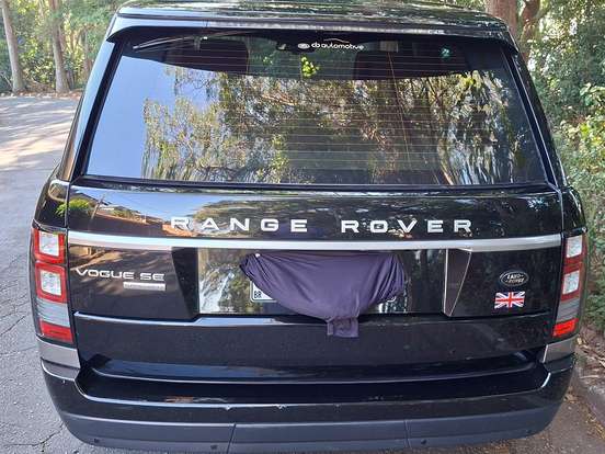 LAND ROVER-RANGE ROVER VOGUE-5.0 SE SUPERCHARGED 4X4 V8 32V GASOLINA 4P AUTOMÁTICO LAND ROVER-RANGE ROVER VOGUE-2013