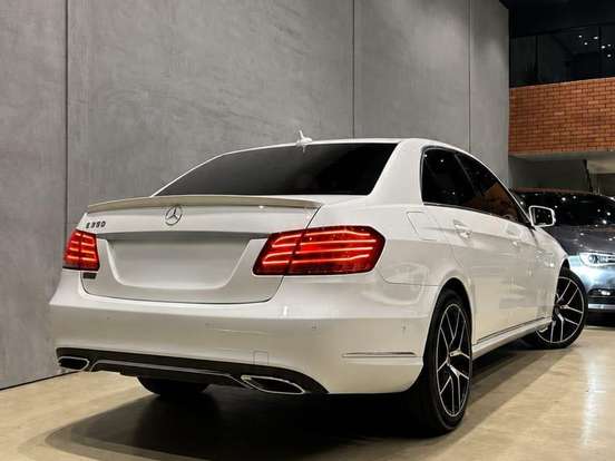 MERCEDES-BENZ-E 250-2.0 AVANTGARDE 16V TURBO GASOLINA 4P AUTOMÁTICO MERCEDES-BENZ-E 250-2014