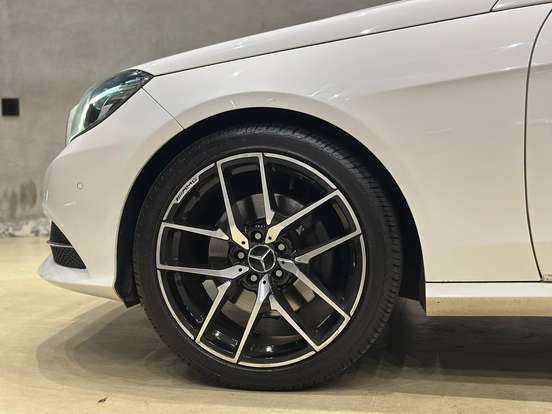 MERCEDES-BENZ-E 250-2014