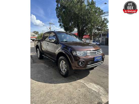 MITSUBISHI-L200 TRITON-3.2 HPE 4X4 CD 16V TURBO INTERCOOLER DIESEL 4P AUTOMÁTICO MITSUBISHI-L200 TRITON-2014
