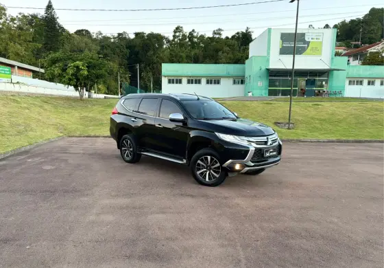 MITSUBISHI PAJERO SPORT 2.4 16V MIVEC TURBO DIESEL HPE AWD AUTOMÁTICO