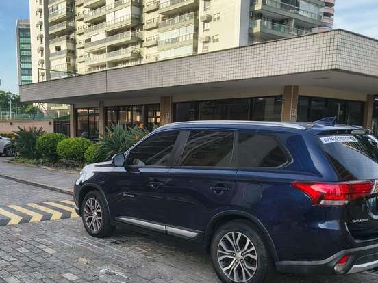 MITSUBISHI-OUTLANDER-2.0 16V GASOLINA 4P AUTOMÁTICO MITSUBISHI-OUTLANDER-2016