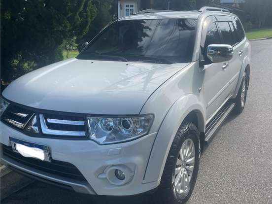 MITSUBISHI-PAJERO DAKAR-3.5 HPE 7 LUGARES 4X4 V6 24V FLEX 4P AUTOMÁTICO MITSUBISHI-PAJERO DAKAR-2014