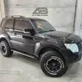 MITSUBISHI PAJERO FULL 3.2 HPE 4X4 16V TURBO INTERCOOLER DIESEL 2P AUTOMÁTICO MITSUBISHI PAJERO FULL 3.2 HPE 4X4 16V TURBO INTERCOOLER DIESEL 2P AUTOMÁTICO