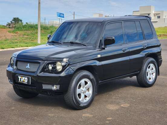 MITSUBISHI-PAJERO TR4-2009