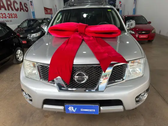 NISSAN FRONTIER 2.5 SL 4X4 CD TURBO ELETRONIC DIESEL 4P AUTOMÁTICO