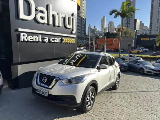 NISSAN KICKS 1.6 16V FLEXSTART S 4P XTRONIC NISSAN KICKS 1.6 16V FLEXSTART S 4P XTRONIC