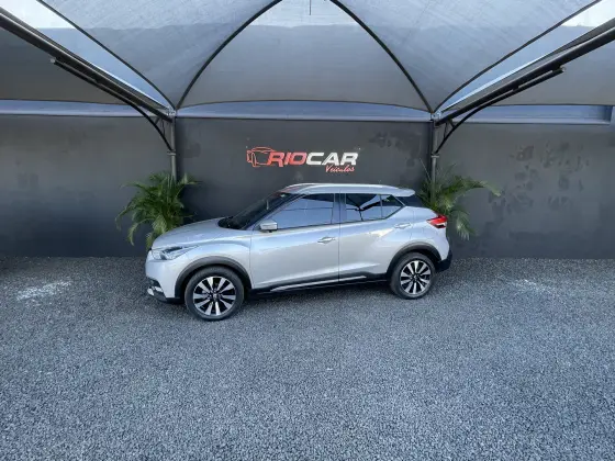 NISSAN KICKS 1.6 16V FLEXSTART SL 4P XTRONIC