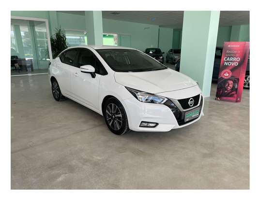 NISSAN-VERSA-2023